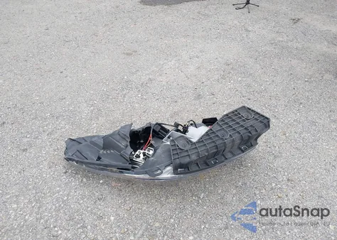 2019 Ford Escape Se from USA, damaged, VIN 1FMCU9GD9KUA16610